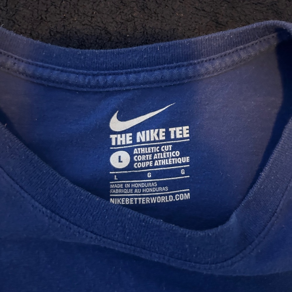 Vintage tee - Picture 2 of 2